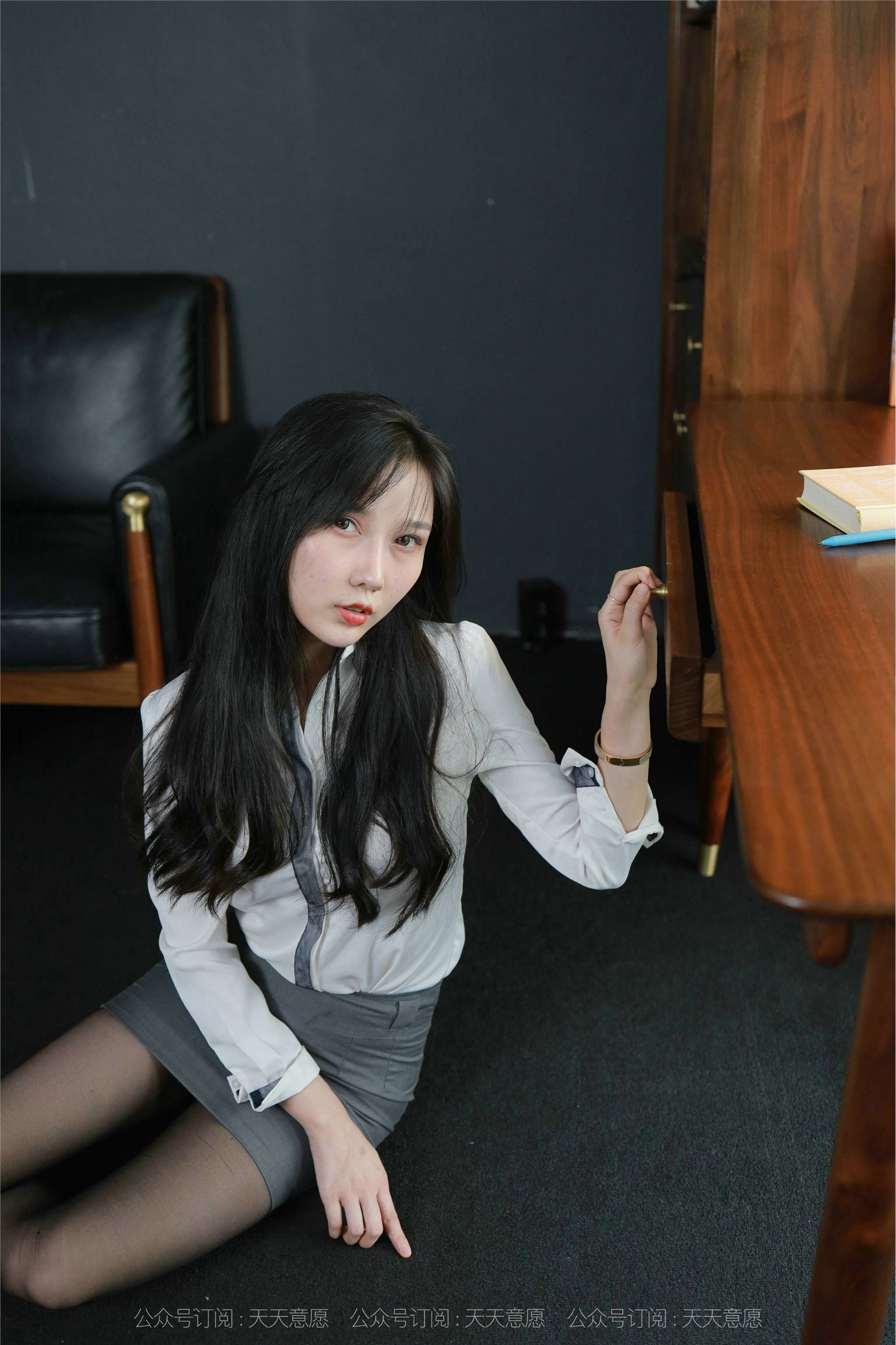 IESS异思趣向  2021.08.18 丝享家893：文欣《文欣回来了》